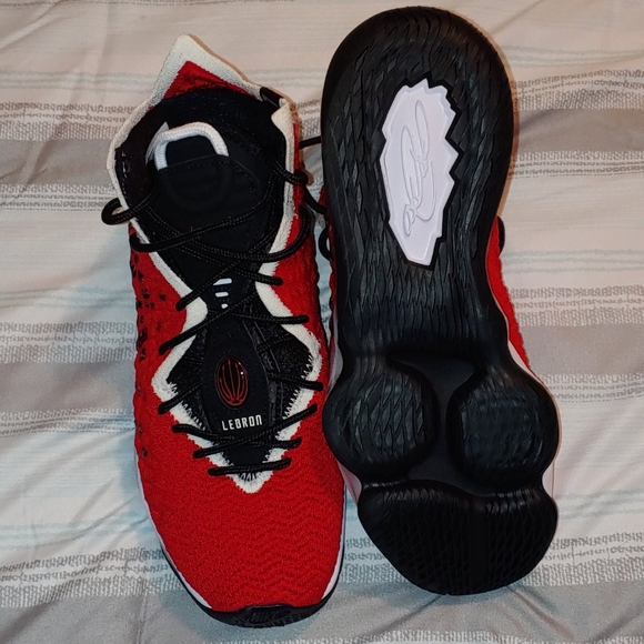 🔥Nike Lebron 17🔥 - Picture 4 of 5